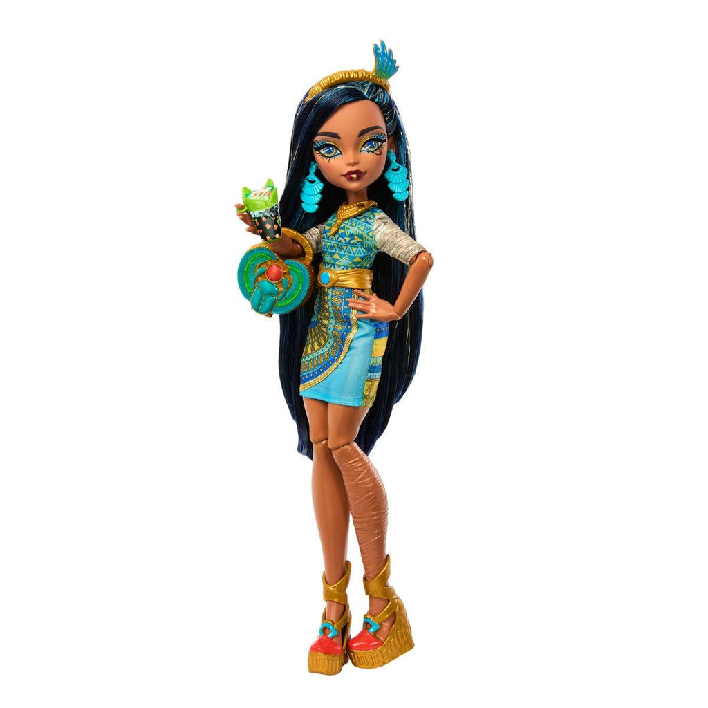 Doll F37869