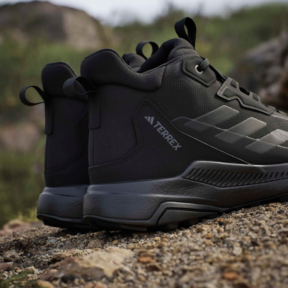Mid Top Hiking Shoes F7091