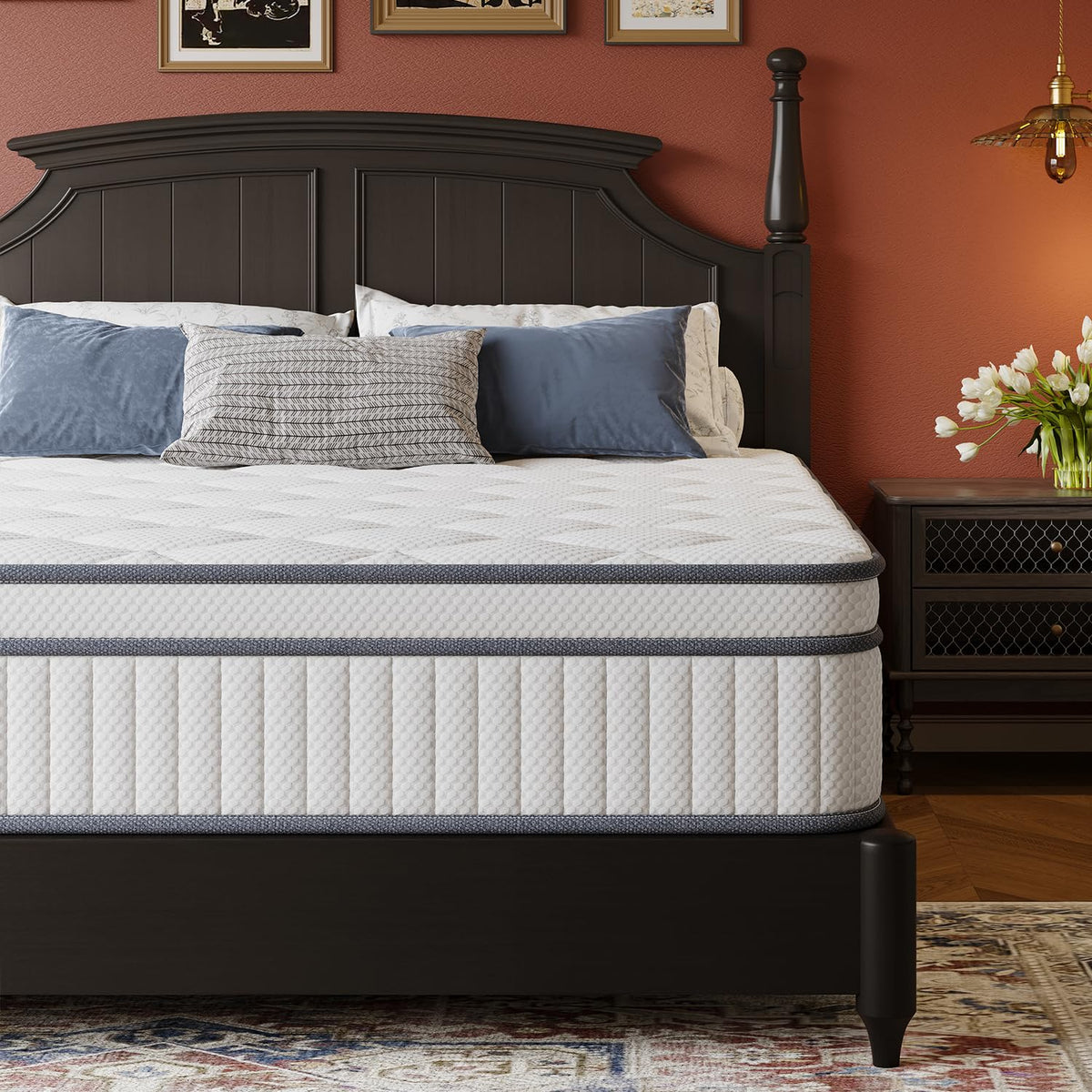 Full Size 14 Inch Innerspring Hybrid Mattress T270138